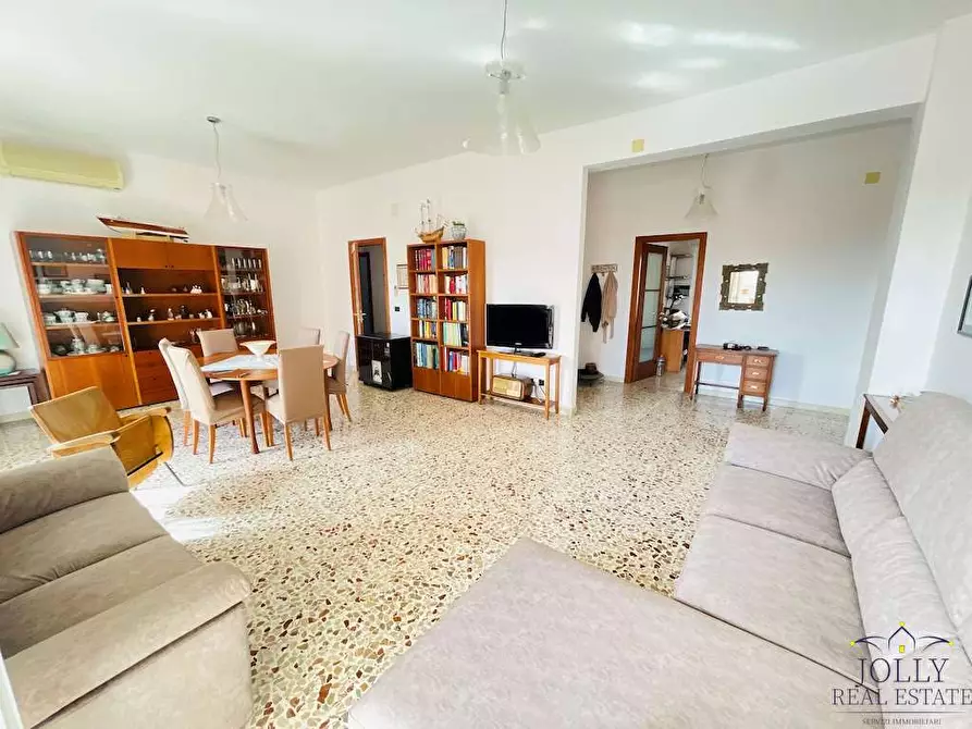 Immagine 3 di Appartamento in vendita  in Viale Tunisi a Siracusa