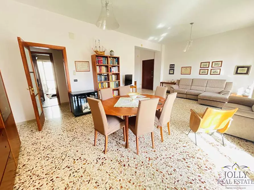 Immagine 4 di Appartamento in vendita  in Viale Tunisi a Siracusa