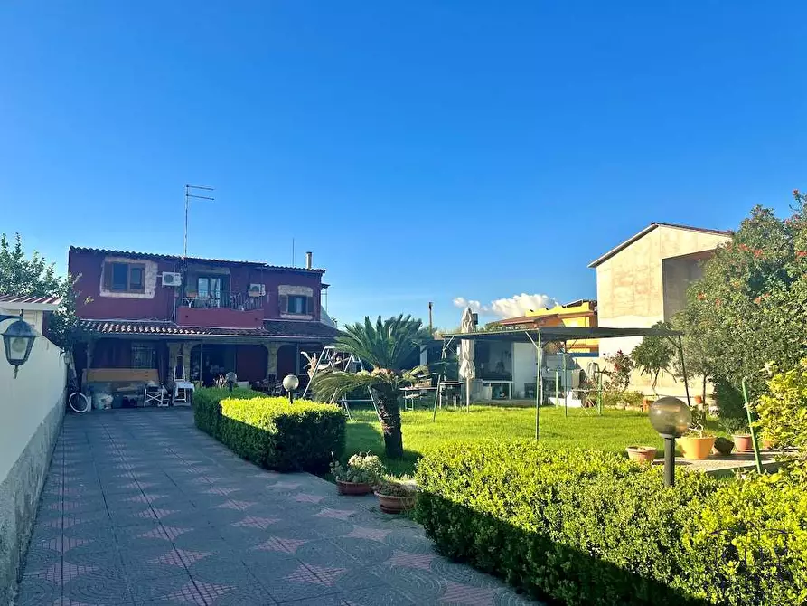 Immagine 3 di Casa bifamiliare in vendita  in Via Isole delle molucche a Siracusa