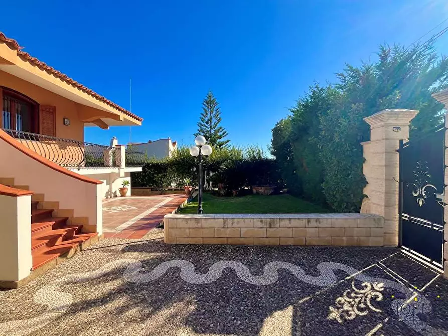 Immagine 5 di Villa in vendita  in via del castore a Siracusa