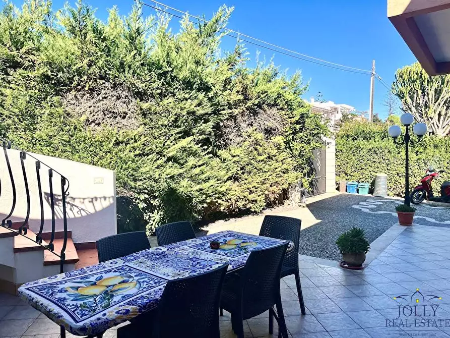 Immagine 17 di Villa in vendita  in via del castore a Siracusa