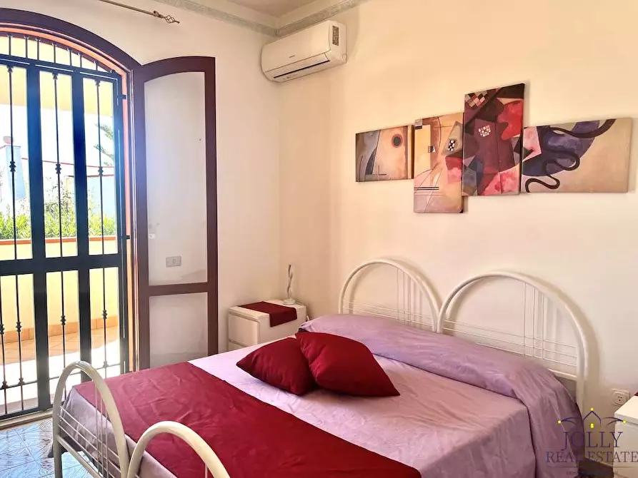 Immagine 25 di Villa in vendita  in via del castore a Siracusa