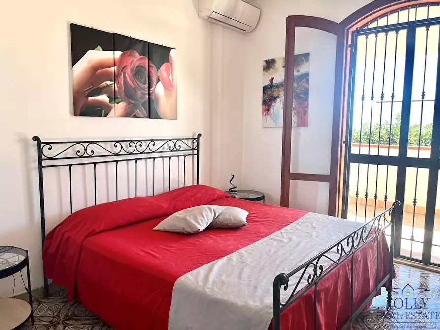 Immagine 27 di Villa in vendita  in via del castore a Siracusa