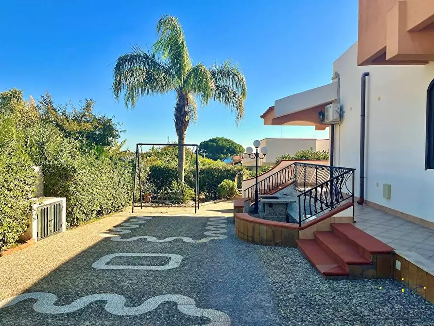 Immagine 37 di Villa in vendita  in via del castore a Siracusa