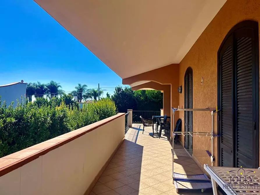 Immagine 43 di Villa in vendita  in via del castore a Siracusa