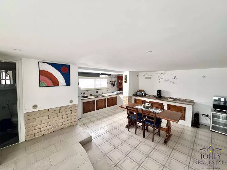 Immagine 51 di Villa in vendita  in via del castore a Siracusa