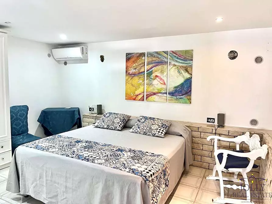 Immagine 60 di Villa in vendita  in via del castore a Siracusa