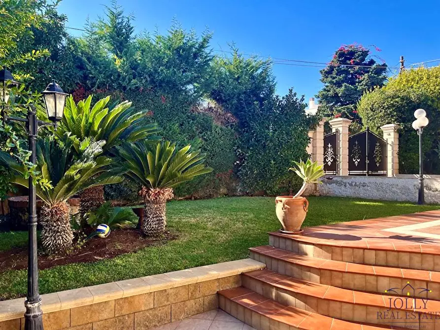 Immagine 66 di Villa in vendita  in via del castore a Siracusa