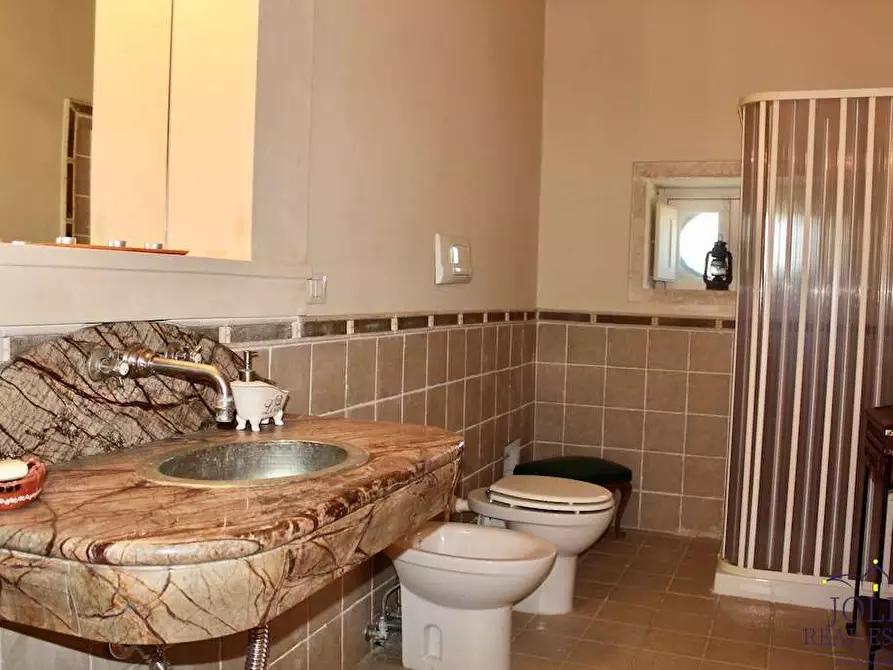 Immagine 30 di Rustico / casale in vendita  in Via Isola a Siracusa