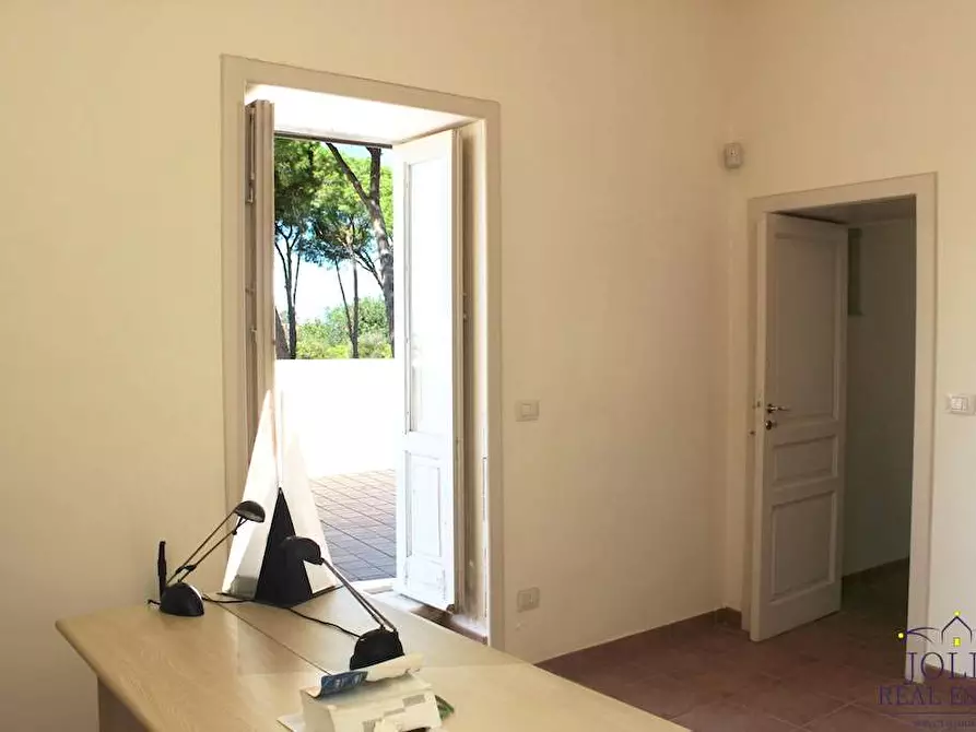 Immagine 33 di Rustico / casale in vendita  in Via Isola a Siracusa