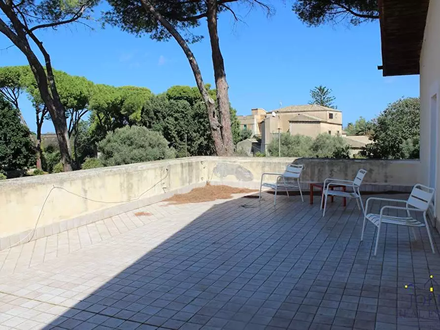 Immagine 34 di Rustico / casale in vendita  in Via Isola a Siracusa