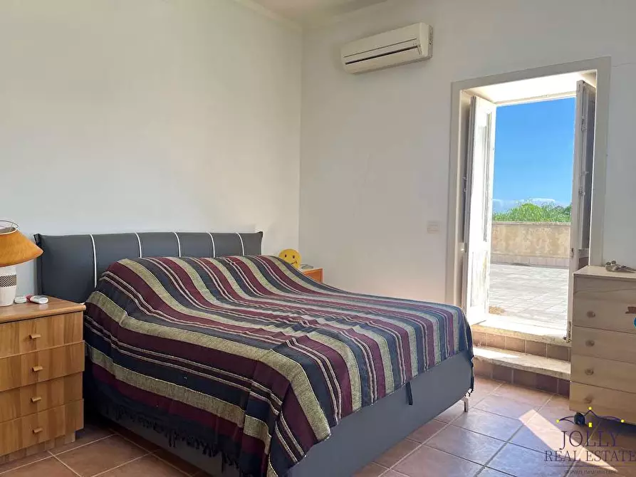 Immagine 43 di Rustico / casale in vendita  in Via Isola a Siracusa