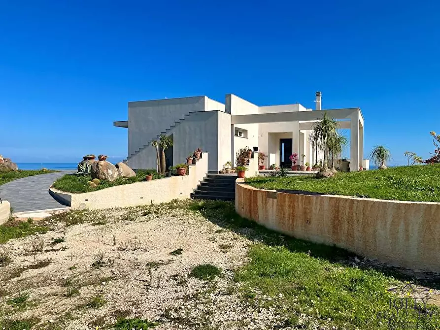 Immagine 4 di Villa in vendita  a Augusta