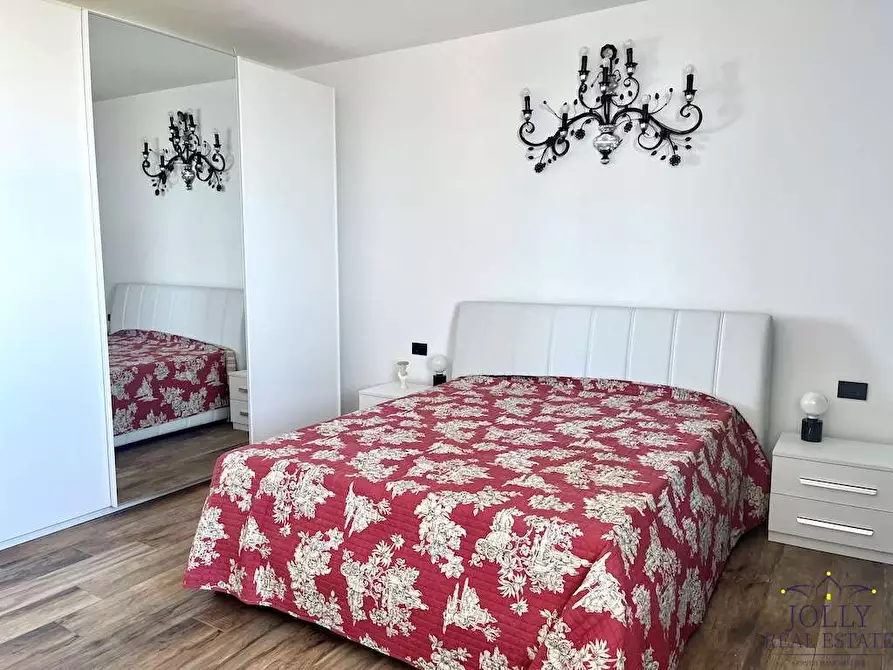 Immagine 21 di Villa in vendita  a Augusta