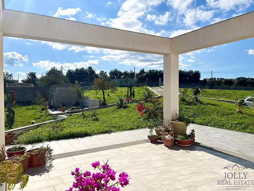 Immagine 53 di Villa in vendita  a Augusta