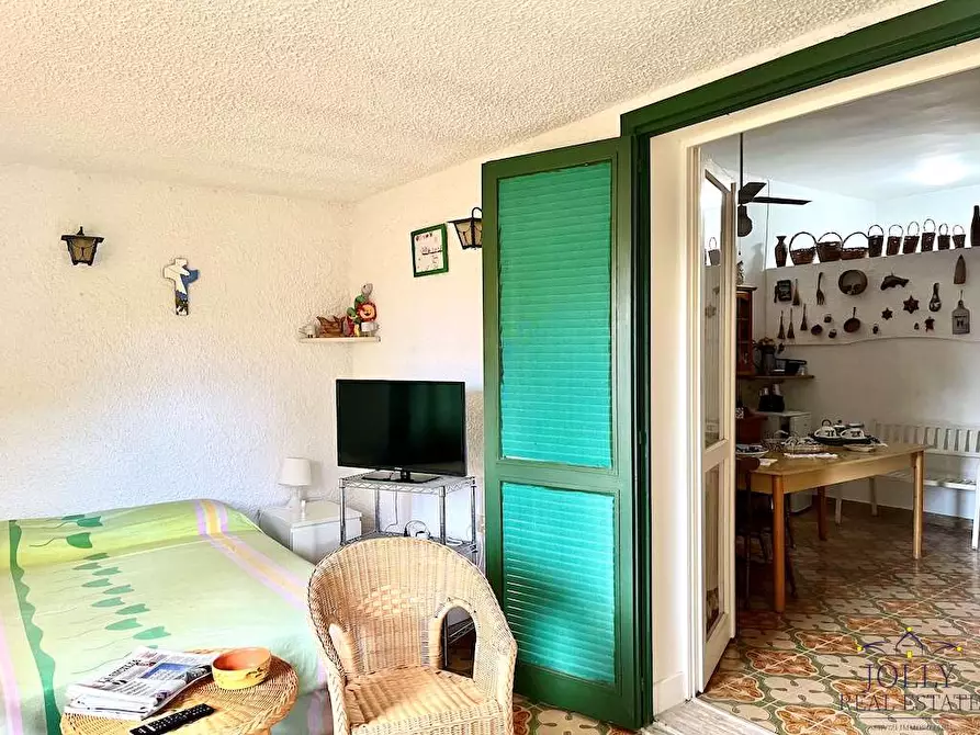 Immagine 9 di Villa in vendita  in via delle muse 32 a Siracusa