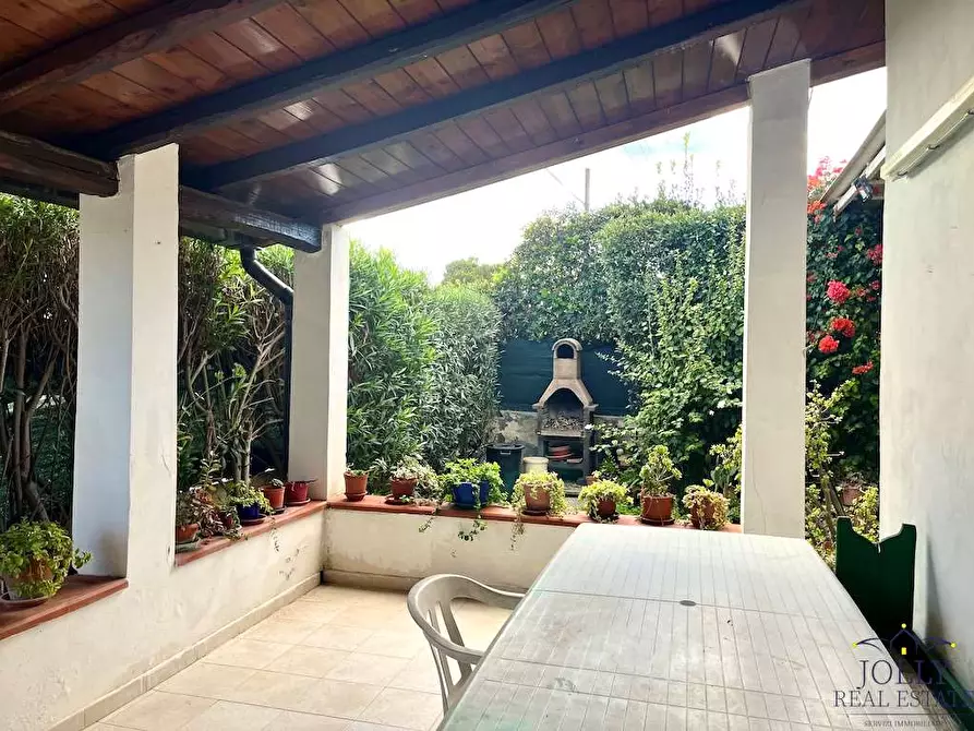 Immagine 25 di Villa in vendita  in via delle muse 32 a Siracusa