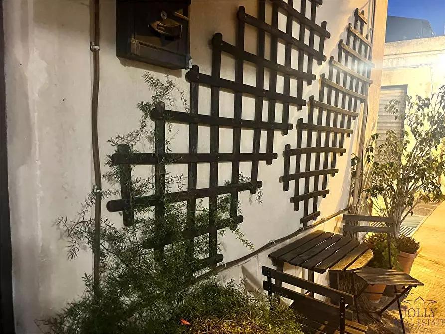 Immagine 5 di Negozio in vendita  in via dei platamoni 53 a Priolo Gargallo