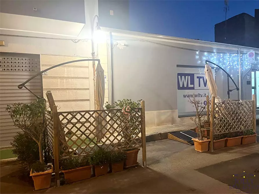 Immagine 6 di Negozio in vendita  in via dei platamoni 53 a Priolo Gargallo