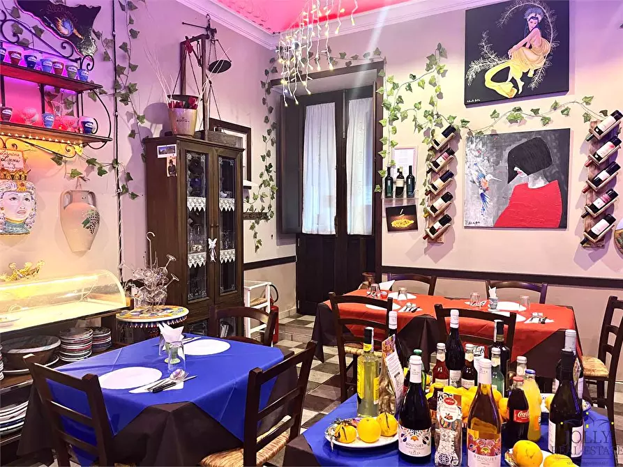 Immagine 17 di Negozio in vendita  in via dei platamoni 53 a Priolo Gargallo