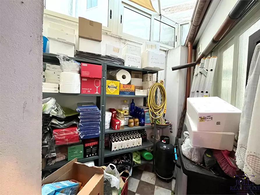 Immagine 18 di Negozio in vendita  in via dei platamoni 53 a Priolo Gargallo