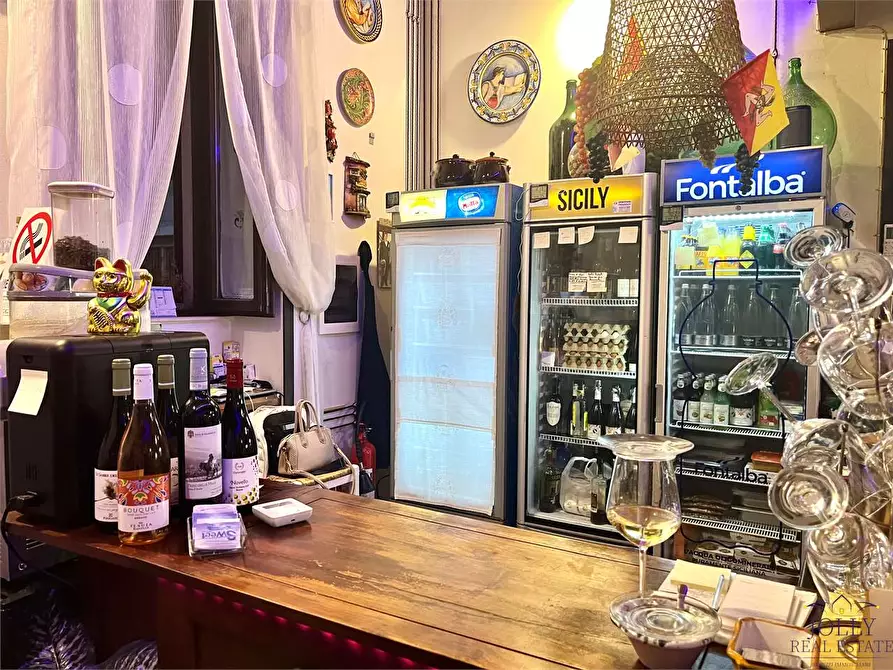 Immagine 27 di Negozio in vendita  in via dei platamoni 53 a Priolo Gargallo