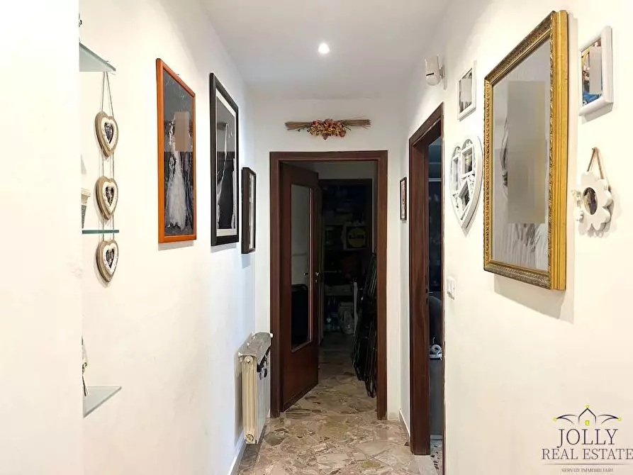 Immagine 9 di Appartamento in vendita  in Via Rosolini a Siracusa