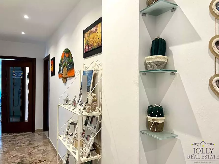 Immagine 11 di Appartamento in vendita  in Via Rosolini a Siracusa