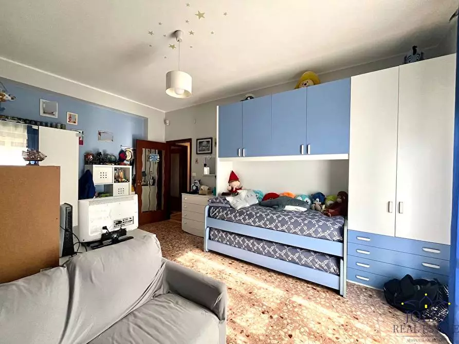 Immagine 23 di Appartamento in vendita  in Via Rosolini a Siracusa