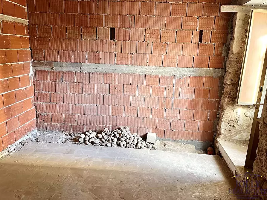 Immagine 14 di Stabile in vendita  in via saffi a Noto