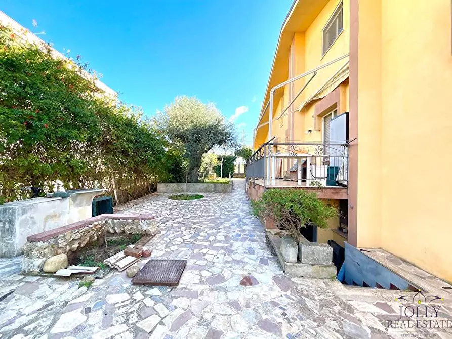 Immagine 52 di Villa in vendita  in contrada madonna marina a Noto