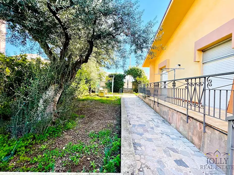 Immagine 53 di Villa in vendita  in contrada madonna marina a Noto