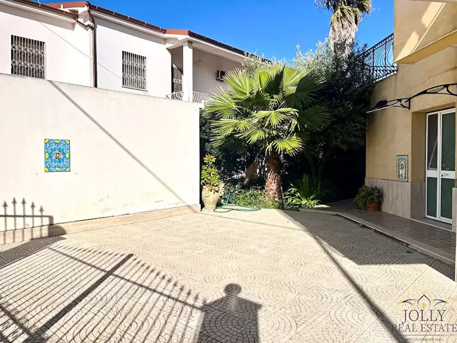 Immagine 4 di Villa in vendita  in via lido sacramento a Siracusa