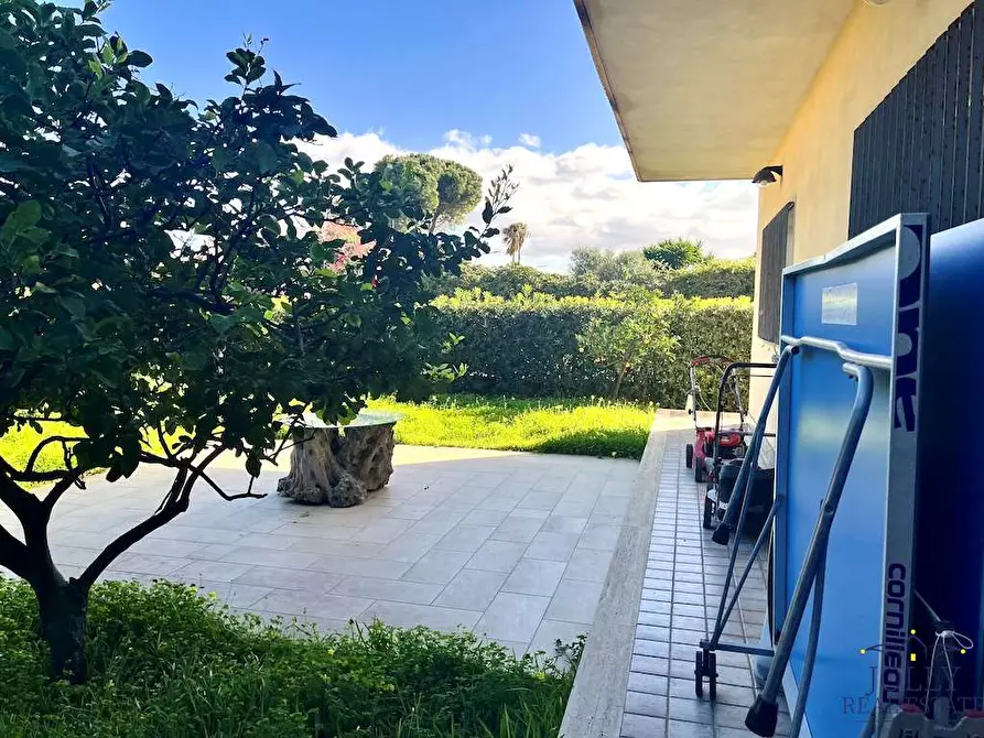 Immagine 32 di Villa in vendita  in via lido sacramento a Siracusa