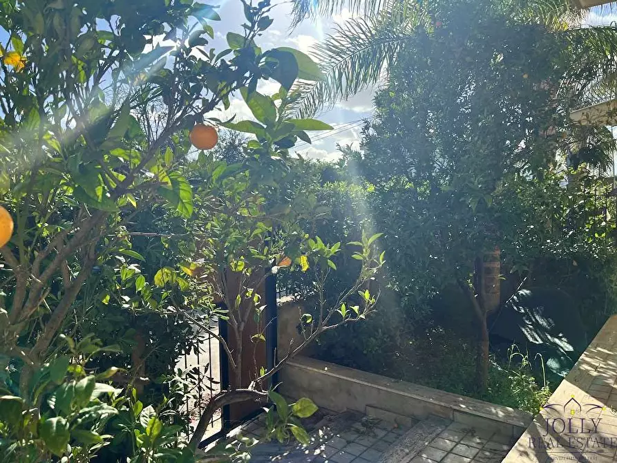 Immagine 38 di Villa in vendita  in via lido sacramento a Siracusa