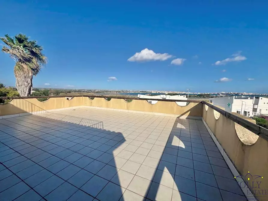 Immagine 74 di Villa in vendita  in via lido sacramento a Siracusa