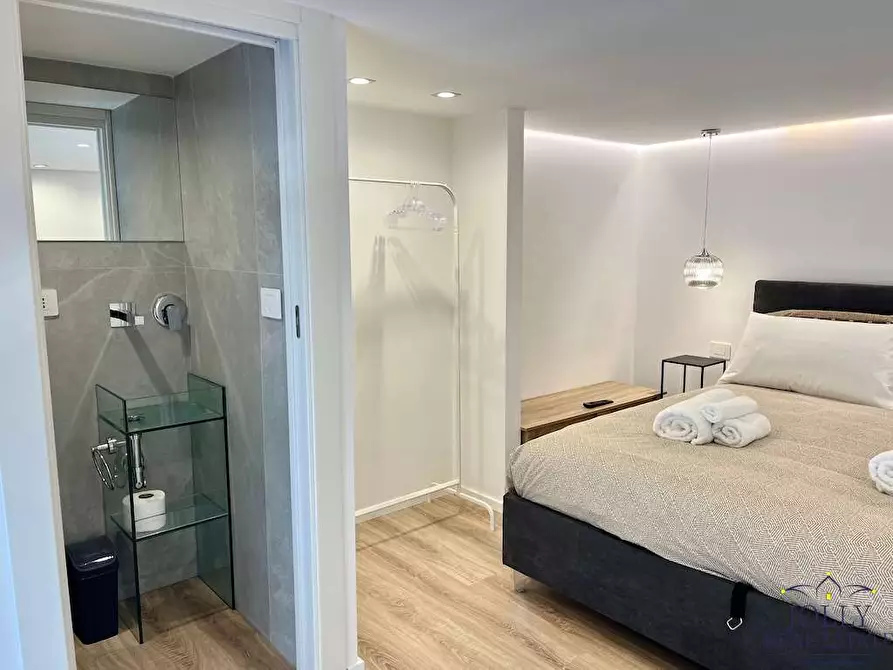 Immagine 13 di Monolocale in vendita  in Piazzale Marconi a Siracusa