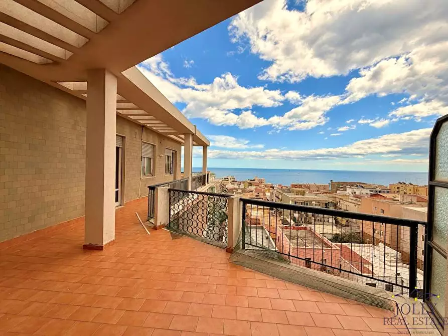 Immagine 1 di Attico in vendita  in Viale Tunisi a Siracusa