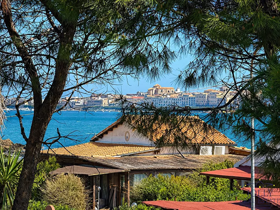 Immagine 21 di Villa in vendita  in Via Lido Sacramento a Siracusa