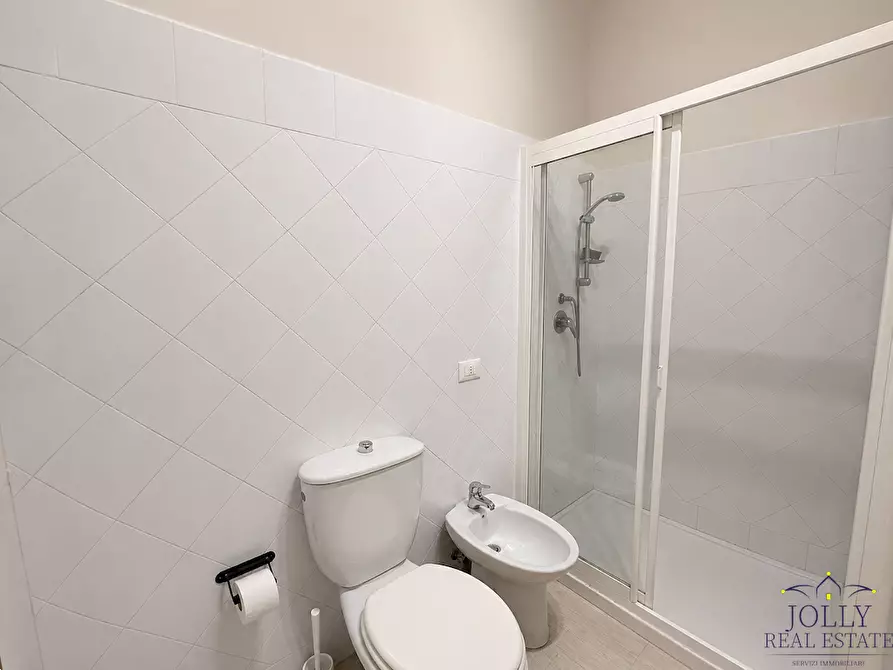 Immagine 9 di Casa indipendente in vendita  in Via Torino a Siracusa