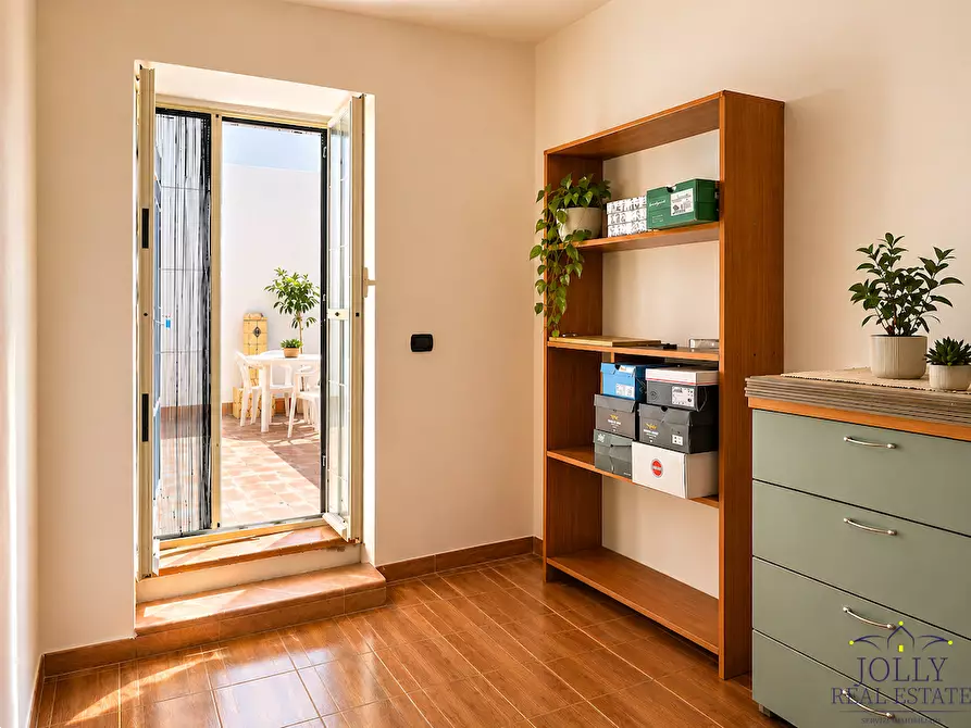 Immagine 17 di Casa indipendente in vendita  in Via Torino a Siracusa