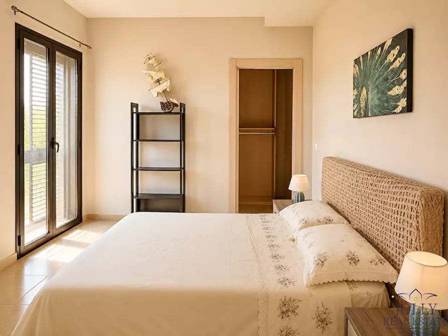 Immagine 18 di Villa in affitto  in via lago maggiore a Siracusa
