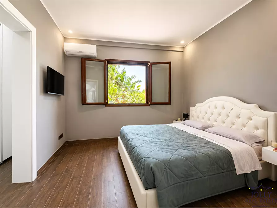 Immagine 9 di Villa in vendita  in Traversa pozzo nuovo a Siracusa