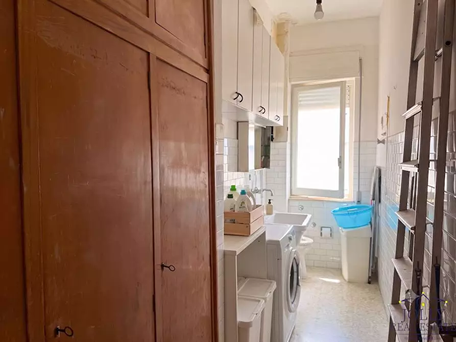 Immagine 13 di Appartamento in vendita  in CORSO GELONE a Siracusa