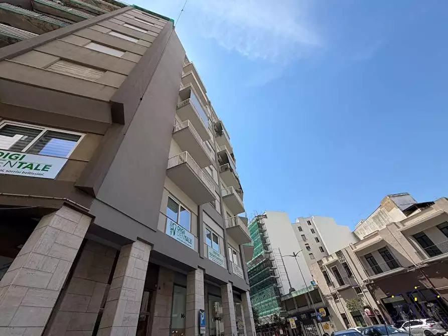 Immagine 21 di Appartamento in vendita  in CORSO GELONE a Siracusa