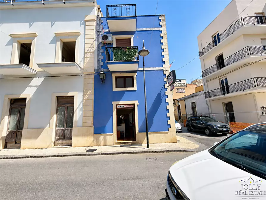 Immagine 3 di Hotel in vendita  in Via pasubio  a Siracusa