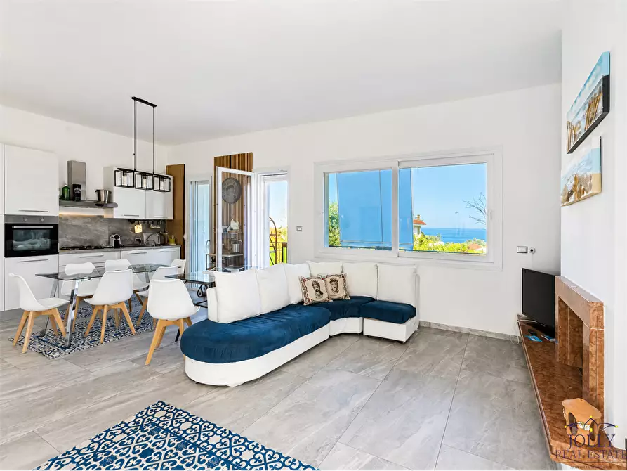 Immagine 18 di Villa in vendita  in via prometeo a Siracusa