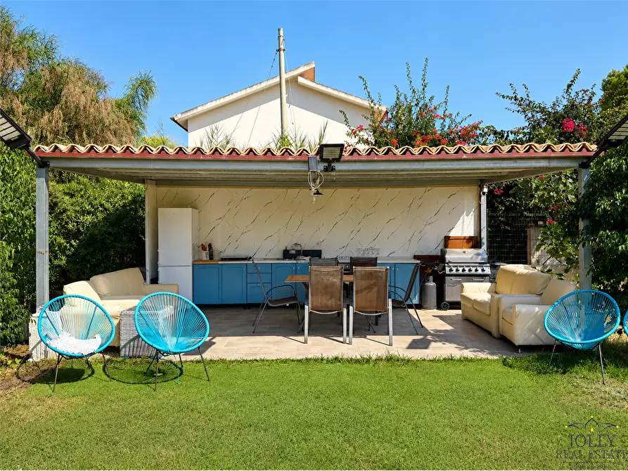 Immagine 43 di Villa in vendita  in via prometeo a Siracusa