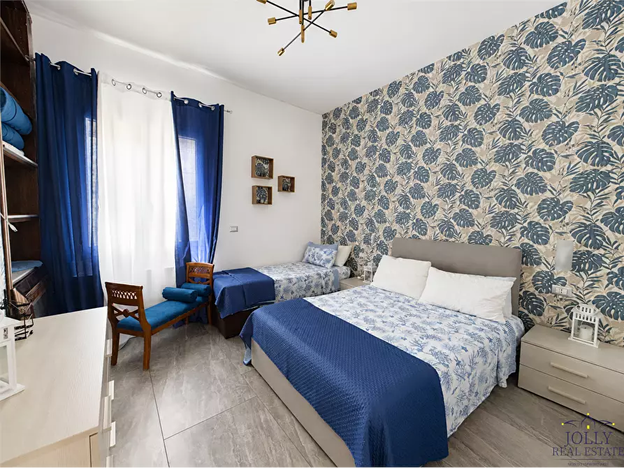 Immagine 25 di Villa in vendita  in via prometeo a Siracusa