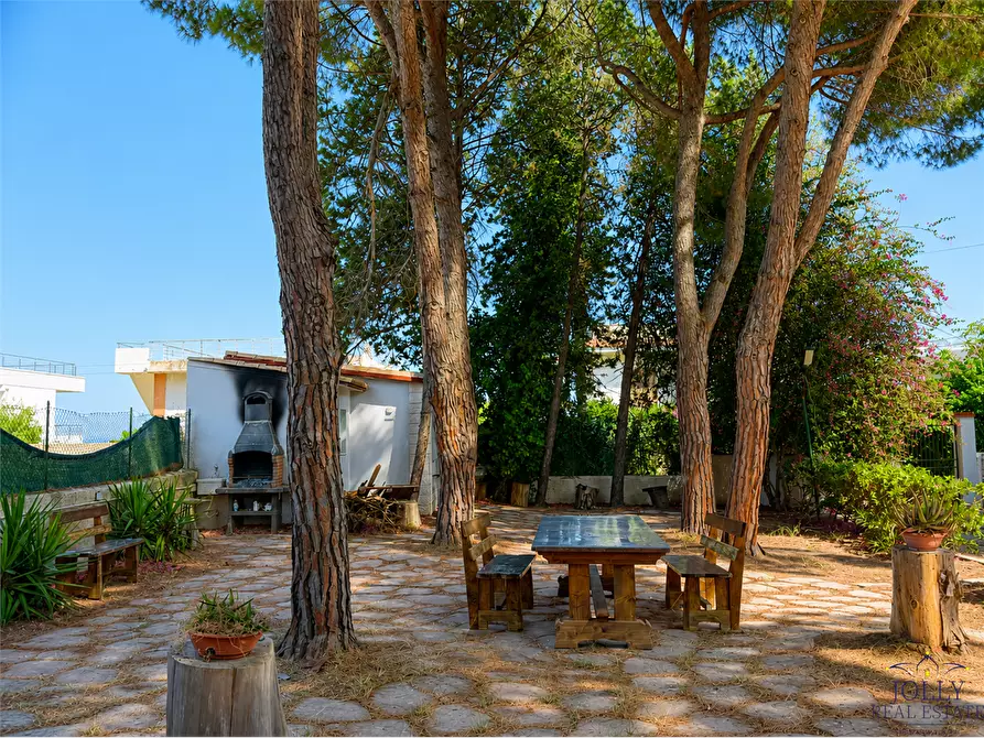 Immagine 7 di Villa in vendita  in via prometeo a Siracusa